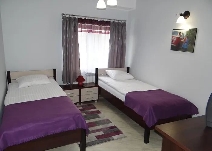 ベッド・アンド・ブレックファスト Bialy Fortepian